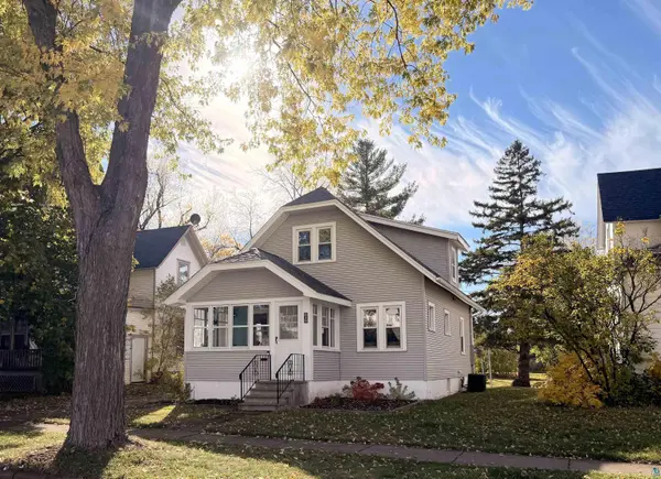 619 W 2nd Ave, Ashland, WI 54806