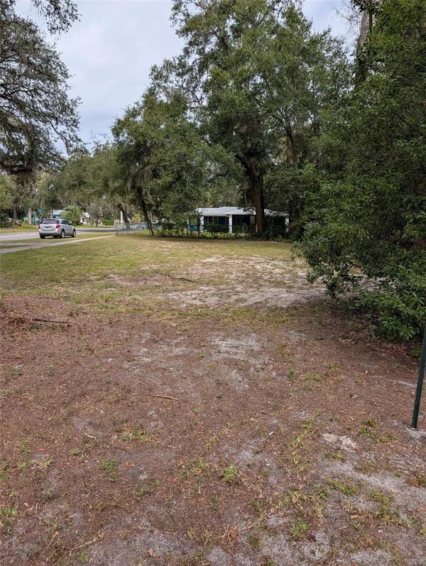 245 SE 15TH ST, Gainesville, FL 32641