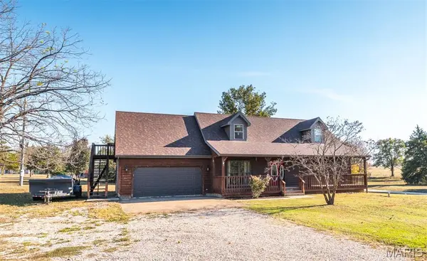 14 Bonnie DR, Iberia, MO 65486