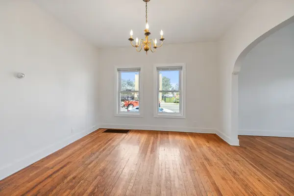 1156 N Keystone AVE, Chicago, IL 60651