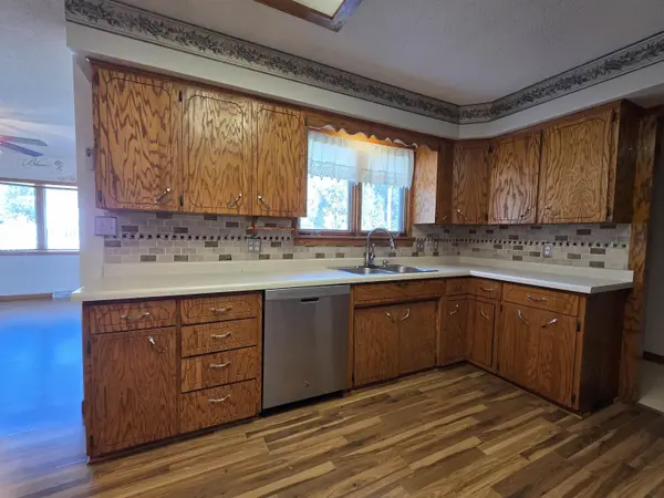 704 E Sunrise ST, New Hampton, IA 50659