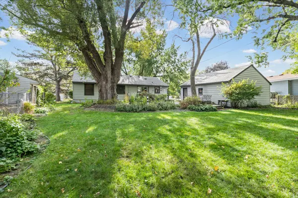 10230 York LN, Bloomington, MN 55431