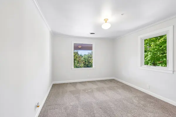 1310 Otter Creek Rd, Nashville, TN 37215