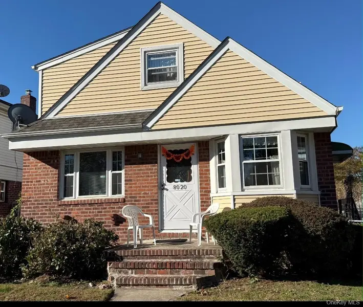 80-20 259th ST, Glen Oaks, NY 11004