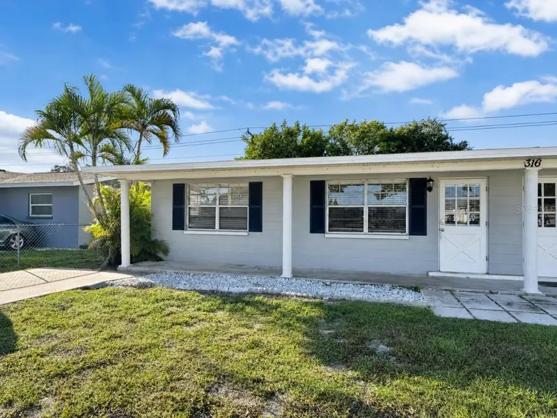 316 BRIARWOOD RD #A, Venice, FL 34293