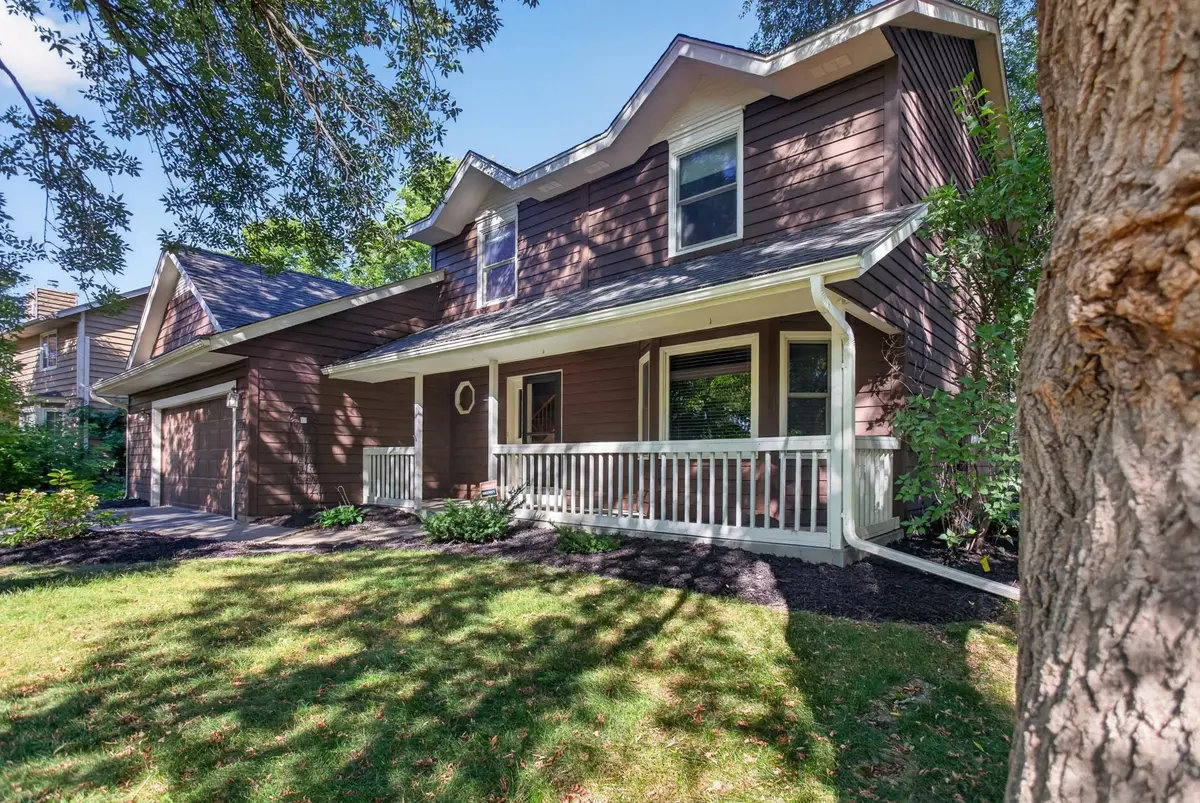 4720 Orchid LN N, Plymouth, MN 55446
