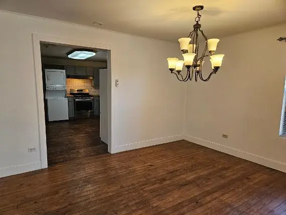 406 Lexington RD, Elgin, TX 78621