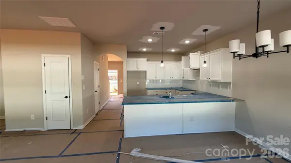 8929 Sawyer Run CT, Charlotte, NC 28215