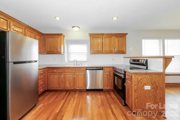 1014 Black Oak DR, Gastonia, NC 28054