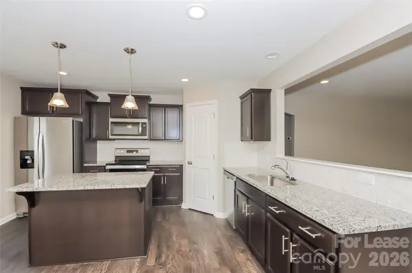 130 Clove Hitch DR, Statesville, NC 28677