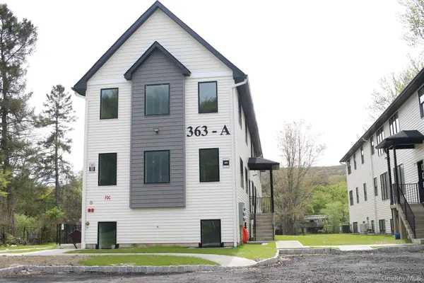 363 Lake Shore DR #101, Blooming Grove, NY 10950