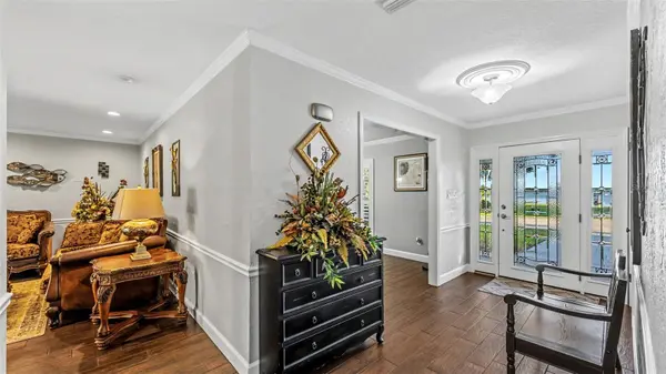 2050 LAKE ARIANA BLVD, Auburndale, FL 33823