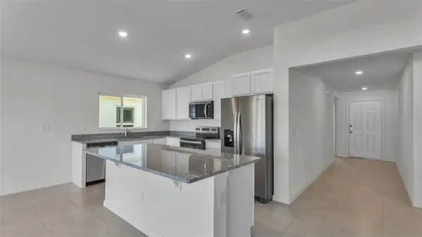 809 WEDGEWOOD ST, Lake Wales, FL 33859