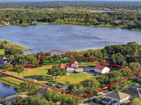 505 LAKESIDE DR, Seffner, FL 33584
