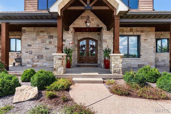 13421 Oakvale Farm RD, De Soto, MO 63020