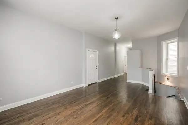 735 E 50th ST #2, Chicago, IL 60615