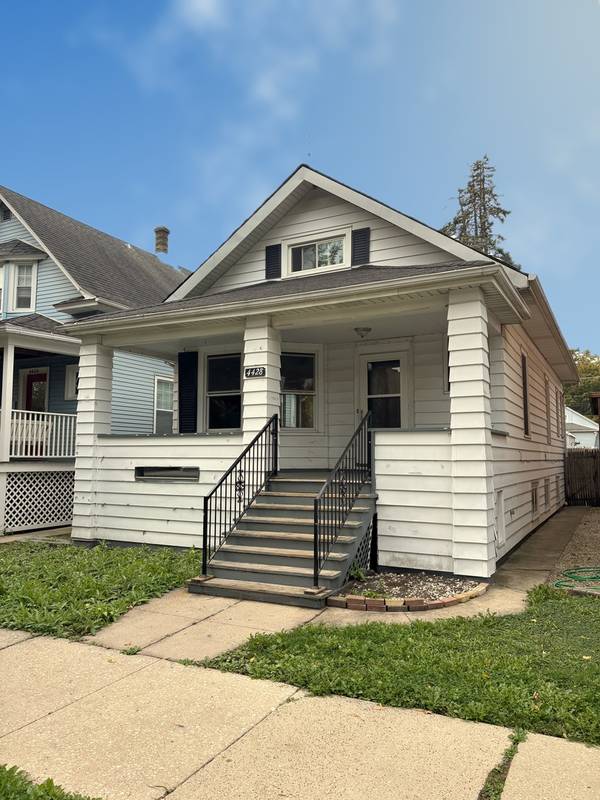 4428 N Springfield AVE, Chicago, IL 60625
