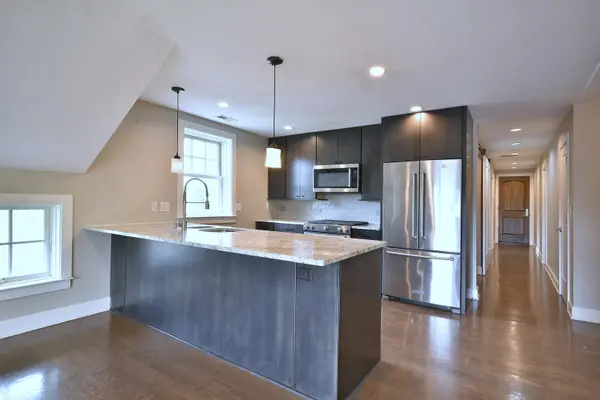 296 N Maple AVE #3, Elmhurst, IL 60126