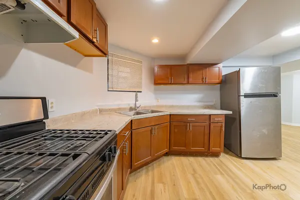 7640 S Phillips AVE #G, Chicago, IL 60649