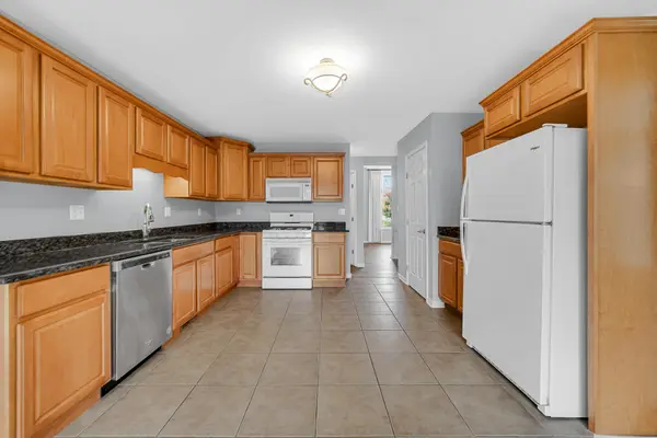 1213 Wildflower Way, Schererville, IN 46375