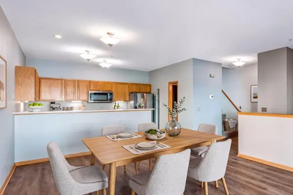 396 Willoughby WAY W, Minnetonka, MN 55305