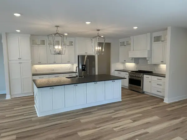 4442 Chainview DR NW, Alexandria, MN 56308