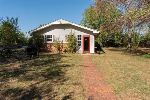 103130 S 3560 RD, Prague, OK 74864