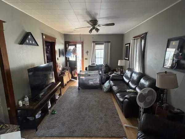 740 PROSPECT AVE, Oshkosh, WI 54901
