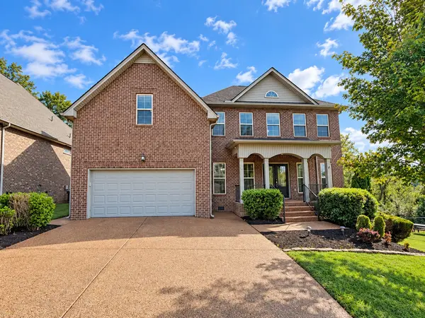 8299 Tapoco Ln, Brentwood, TN 37027