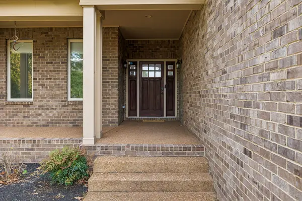 600 Lakemeade Pt, Old Hickory, TN 37138