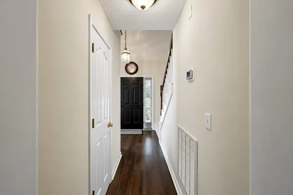 4001 Claude Dr, Smyrna, TN 37167