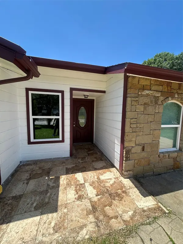 1909 Heathwood CIR, Round Rock, TX 78664