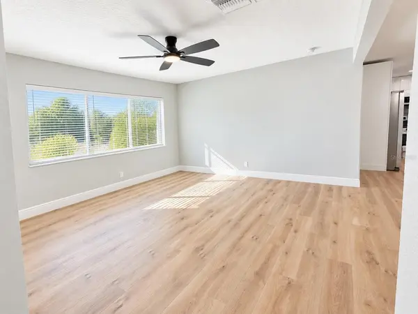 745 63RD AVE S, St Petersburg, FL 33705