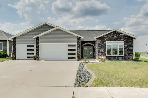 5419 43rd ST S, Fargo, ND 58104