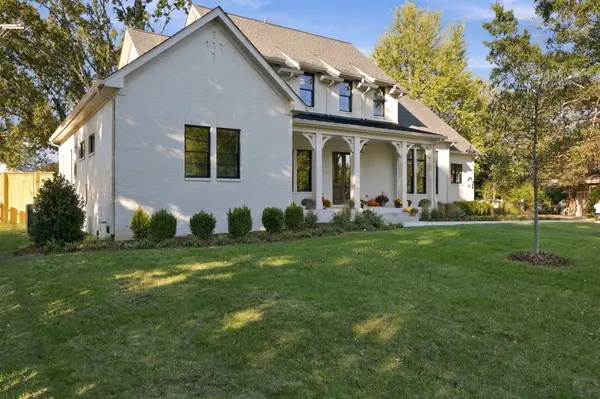 602 Oakley Dr, Nashville, TN 37220