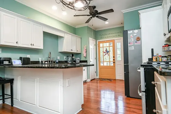 215 Stonewood Dr #NW, Cleveland, TN 37311