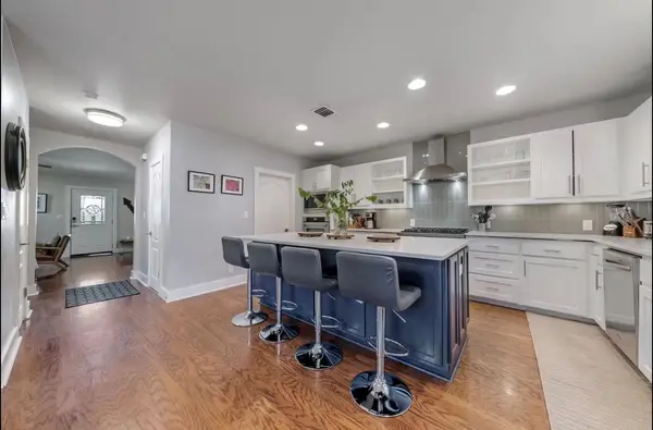 611 W Johanna ST, Austin, TX 78704