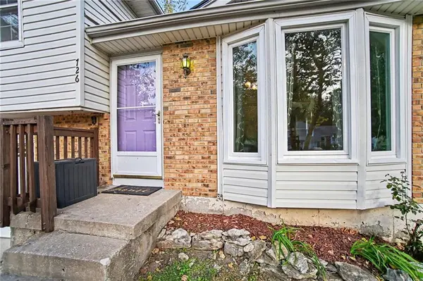 726 Trant ST, Edwardsville, KS 66111