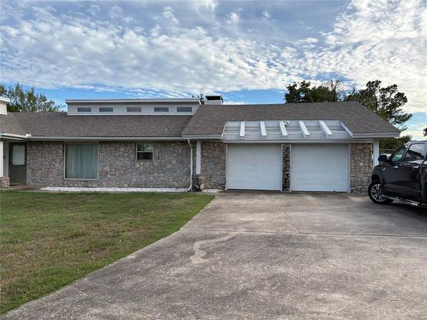 13612 Hummingbird DR, Choctaw, OK 73020
