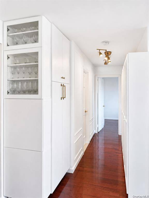 37-49 81st ST #7D, Jackson Heights, NY 11372