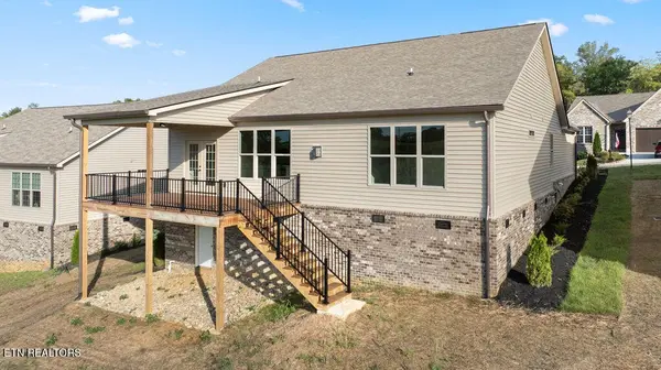 2271 Boulder Crest Lane, Sevierville, TN 37876