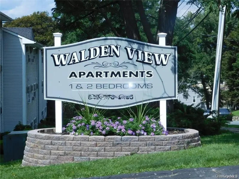 33 Oak ST #7, Walden, NY 12586
