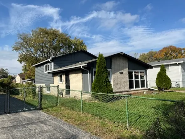 16610 Paulina ST, Markham, IL 60428