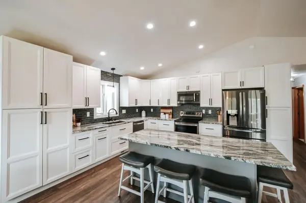 410 8th ST, Goodhue, MN 55027