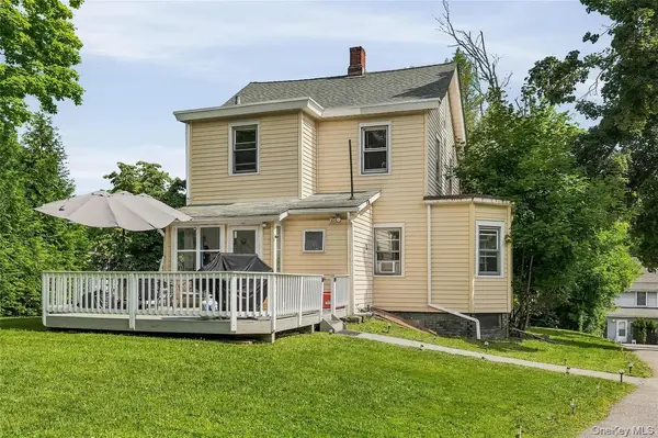 10 Park AVE, Highland Mills, NY 10930