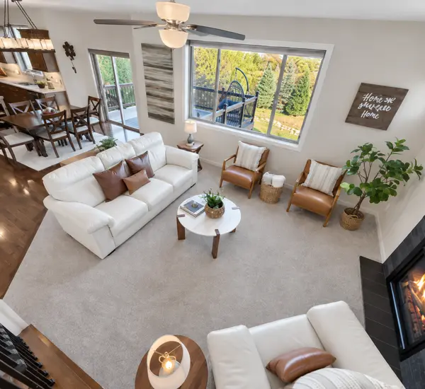 643 Parkside CT, Eagan, MN 55123