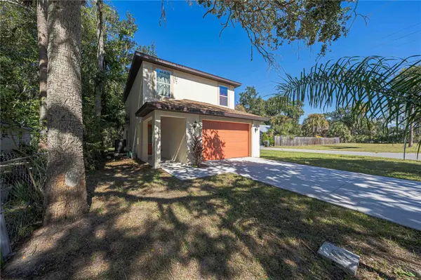 704 CEDAR ST, Daytona Beach, FL 32114