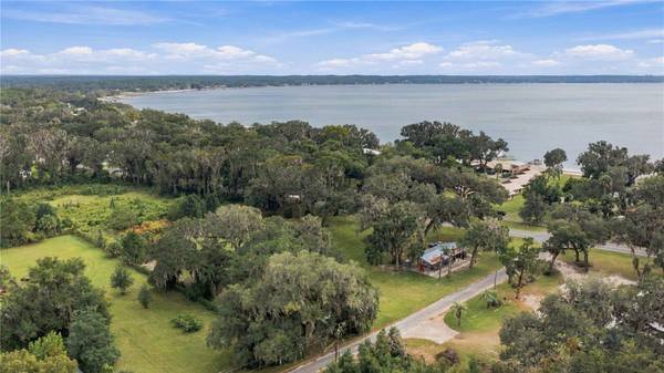 12351 SE 131ST CT, Ocklawaha, FL 32179