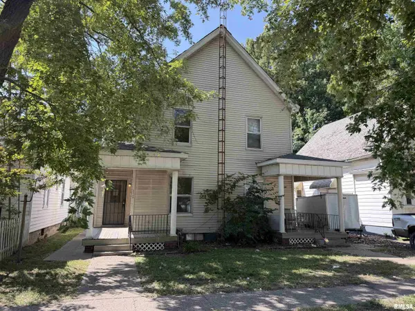 2323 RESERVOIR ST, Grandview, IL 62702