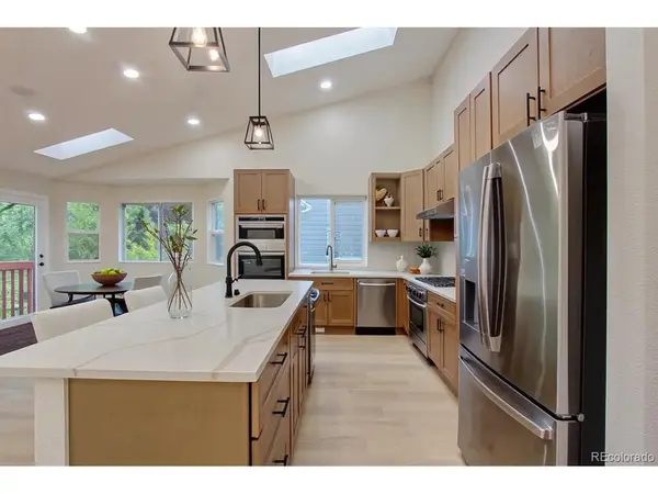 1715 Daphne, Broomfield, CO 80020